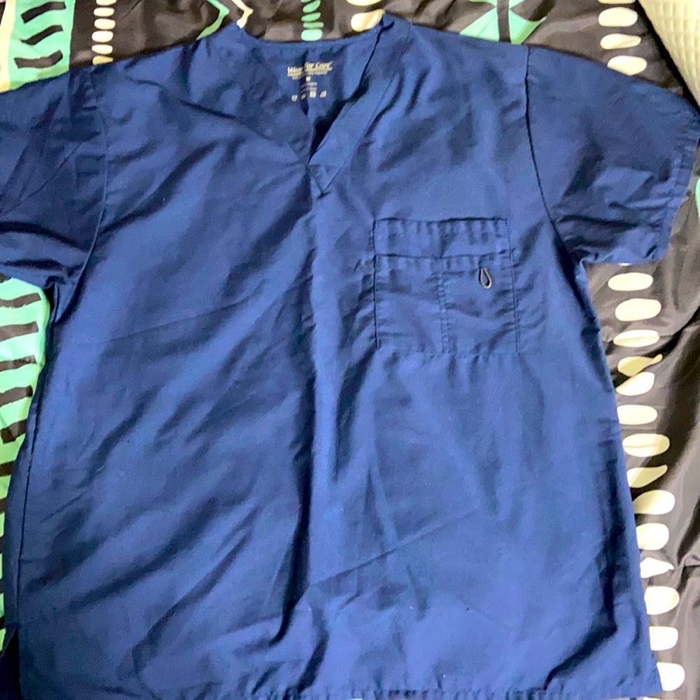 Scrub top